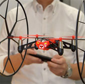 Rolling Spider - Aircraft controlled by phone