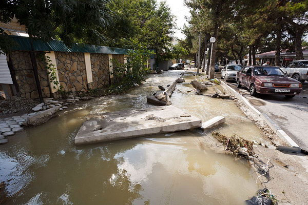 Russia attempts to overcome the flash flood consequences in Krasnodar