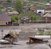 Russia evacuated tens of thousands of people because of flooding