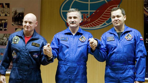 Russia launched a spacecraft to bring 3 astronauts to ISS