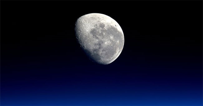Russia wants to use Moon land as construction material