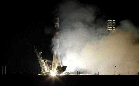 Russian spacecraft takes the new crew to ISS