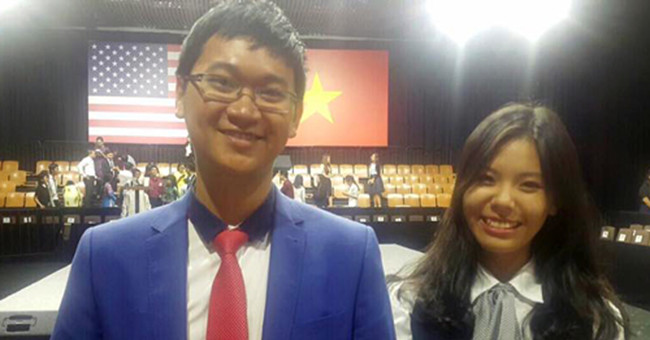 Saigon students make wheelchairs in excess of the terrain with international awards