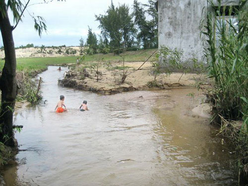 Sand flood in Quang Binh