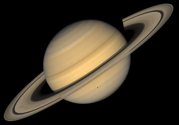 Saturn changes color seasonally