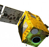 Save VNREDSat-1 satellite from collision in the universe