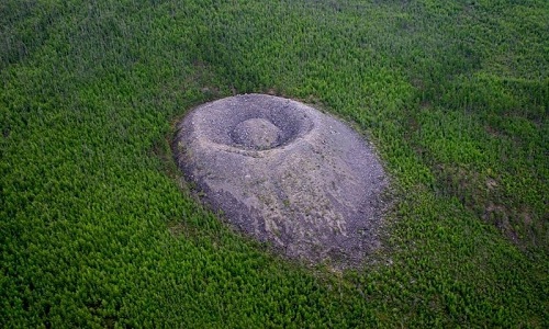 'Scary eagle nest' mysterious in Siberia