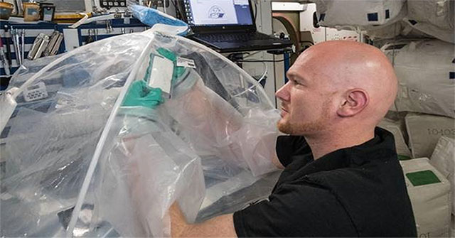 Scientists first made cement in the universe