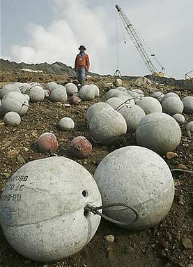 Seal the crater with cement