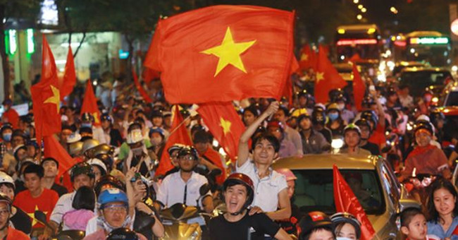 Secret of throat protection to cheer U23 Vietnam in the historical final