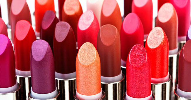 See how much a lipstick can do wonders