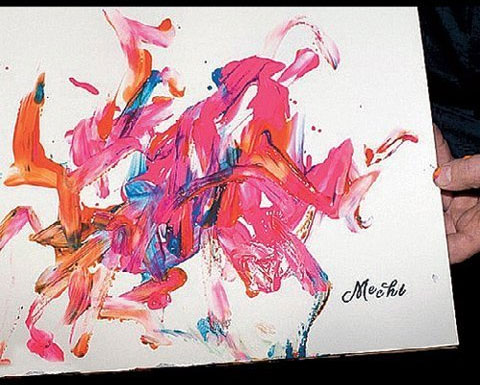See rhino 'painter' painting
