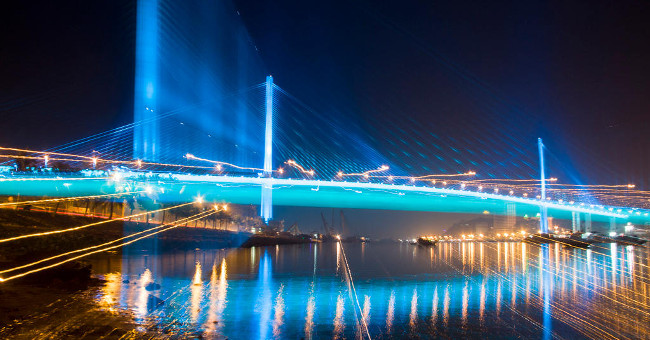 See the most beautiful bridges in Vietnam