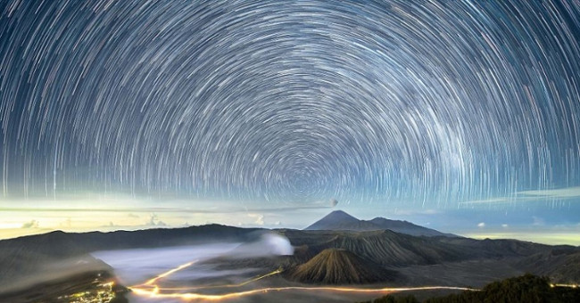 See the spectacular beauty of the night sky