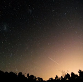 See thousands of sparkling star streaks in the sky