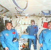 Shenzhou 10 trials of orbital assembly