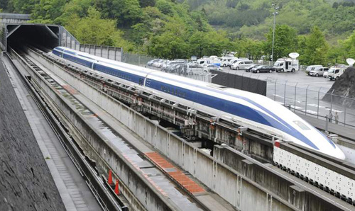 Ships from Japan set a new record for speed