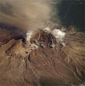Shiveluch volcano sprayed 9000 meters of dust