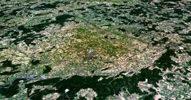 Shock: 'Copy' alien world below the old town of 1,100 years old
