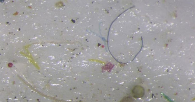 Shock detection in ice cores in the Arctic - the most remote waters