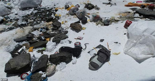 Shocked with the 'world roof' full of garbage