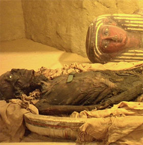 Shocking discovery of Egyptian mummies