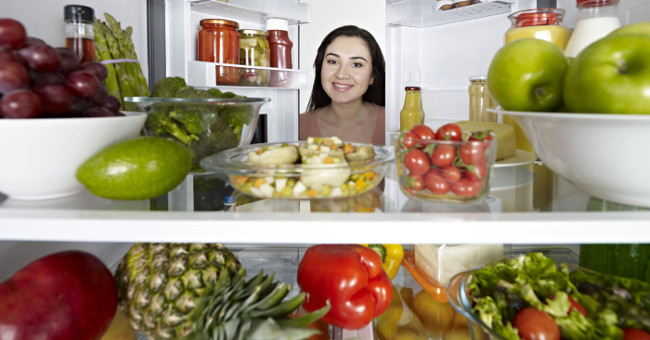 Should I wait for cold food to be put in the refrigerator?