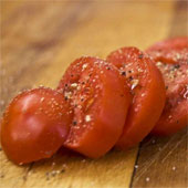 Should you store tomatoes in the refrigerator?