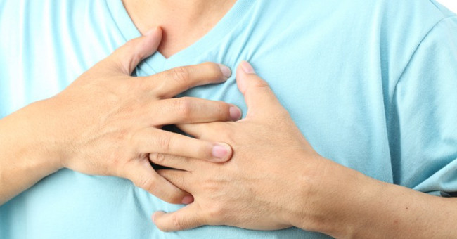 Signs of pleural effusion and treatment