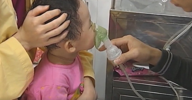 Signs to recognize whooping cough parents need to know