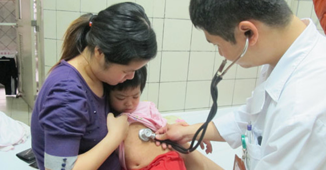 Simple way to prevent pneumonia for children during the season