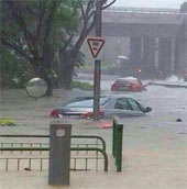 Singapore flooded with heavy rain