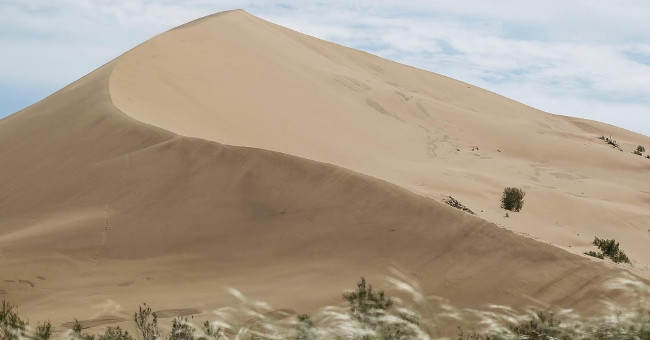 Singing sand dunes surprised the scientific world