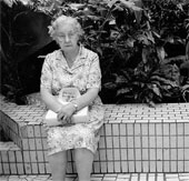 Sitting for too long affects the health of the elderly