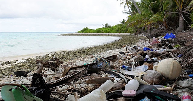 Small island caught 414 million pieces of plastic garbage