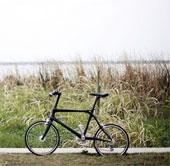 Smart bike capable of tracking health