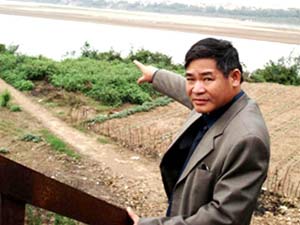 Smash 'smart' stop the river