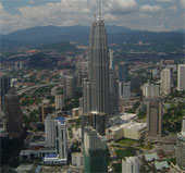 Smoke from Indonesia covered the city of Malaysia