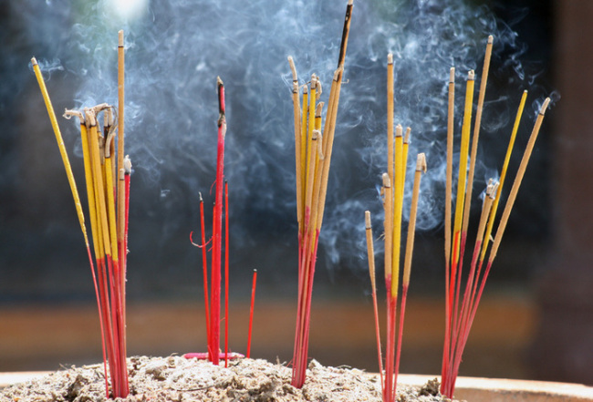 Smoke is more toxic than cigarette smoke