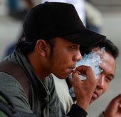 Smokers have less working time