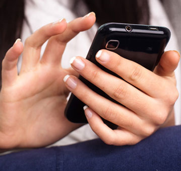 Software makes the phone 'reactive'