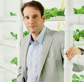 Software turns containers into vegetable gardens