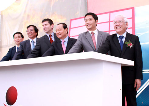 Solar battery factory begs appointment with Vietnam