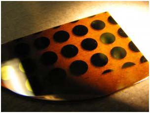 Solar energy devices convert CO2 into fuel