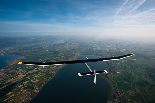 Solar planes continue to cross the continent