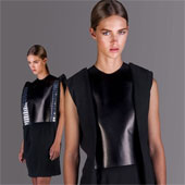 Solar shirt can charge smartphones