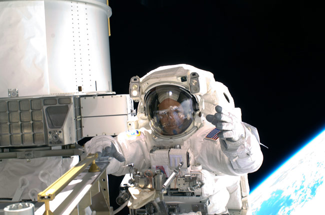 Space smells strange