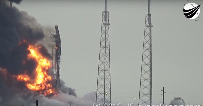 SpaceX billionaire: 'Falcon 9 missiles don't explode'
