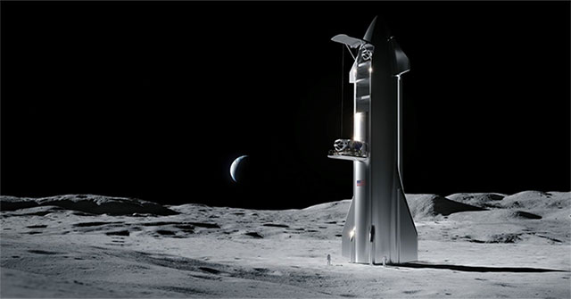 SpaceX can deliver to the Moon by 2022