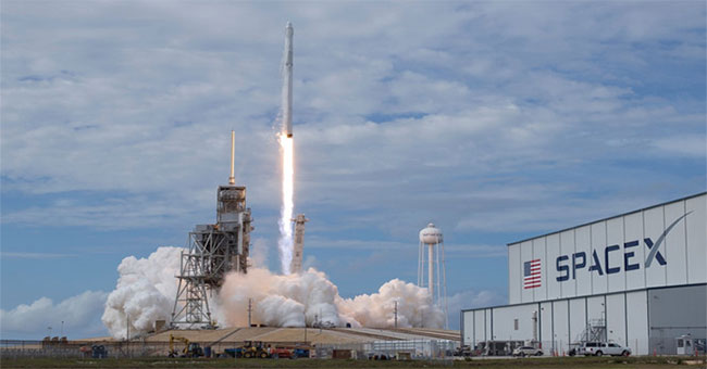 SpaceX successfully landed missiles in California